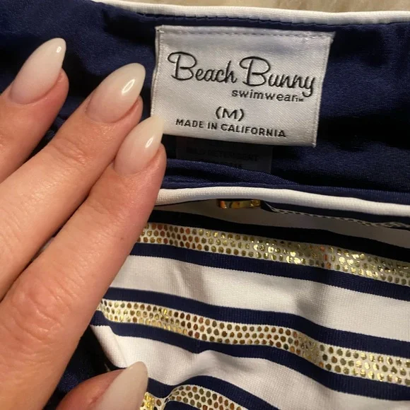 Beach bunny two piece bikini - Picture 3 of 8